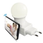 Nachtlicht Kinderzimmer/Flur/Badezimmer Steckdose Wlan Kamera - Handy Live Überwachung