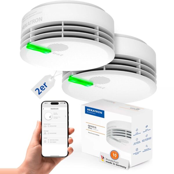 Zwei weisse Hekatron Genius Plus Rauchwarnmelder mit Klebepad und Montageset