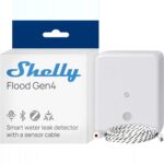 Shelly Flood Gen4 Wassersensor mit angeschlossenem Leck-Sensorkabel auf dem Boden