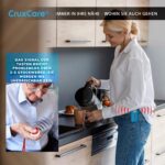 CruxCare C1 Pager mit roter und blauer Ruftaste am Halsband für den Notruf im Haus