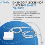 Shelly Flood Gen4 Wassersensor mit angeschlossenem Leck-Sensorkabel auf dem Boden