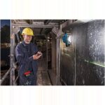 Bosch Professional GLI 18V-2200 C Akku-Baustellenlampe in Blau mit verstellbarem Leuchtkopf