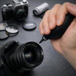 UES DKL-24 Reinigungsset mit Sensor-Swabs, Blasebalg und Lens-Pen im schwarzen Hartschalenetui