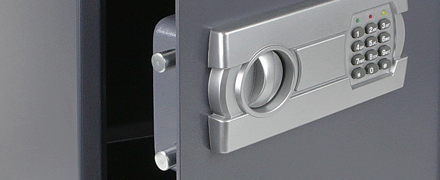 HMF 4612112 Möbeltresor in Anthrazit mit Tastenfeld des Elektronikschlosses und geöffneter Tür – Detail 6