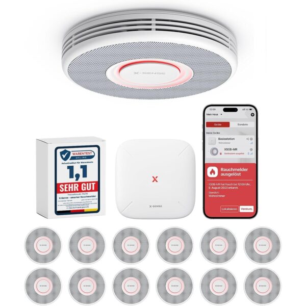 Zwölf weisse X-Sense Rauchmelder XS0B-MR121 mit der Basisstation SBS50 aus dem vernetzten Set.