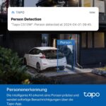 Tapo C51A Überwachungskamera in Weiss mit schwenkbarem Kamerakopf und Montagefuss