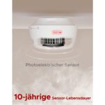Sechs weisse X-Sense XS01-WX WLAN-Rauchmelder mit runder Testtaste in der Mitte