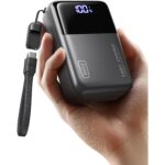 INIU P63 Powerbank mit 25000 mAh, Digitalanzeige und drei Anschlüssen
