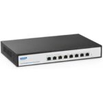 YuLinca Managed Switch mit acht SFP+-Plätzen im schwarzen Metallgehäuse, Frontansicht