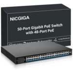 Schwarzer 19-Zoll-PoE-Switch NICGIGA FS2420GP mit 24 PoE-Ports und zwei Uplink-Ports an der Frontseite.