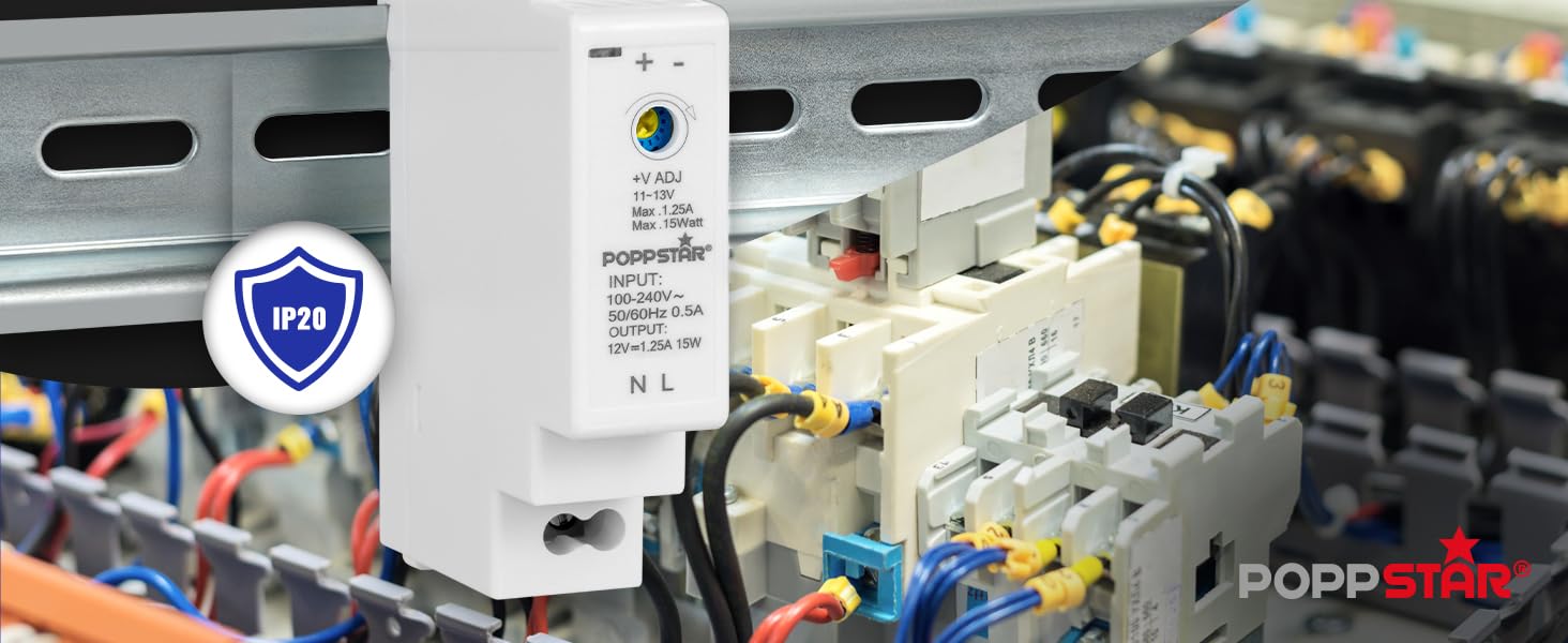 Weisses Hutschienen-Netzteil von Poppstar mit 18 mm Baubreite, Typenschild mit 12 V und 1,25 A, Einstellpotentiometer oben und Schraubklemmen N und L unten – Detail 4