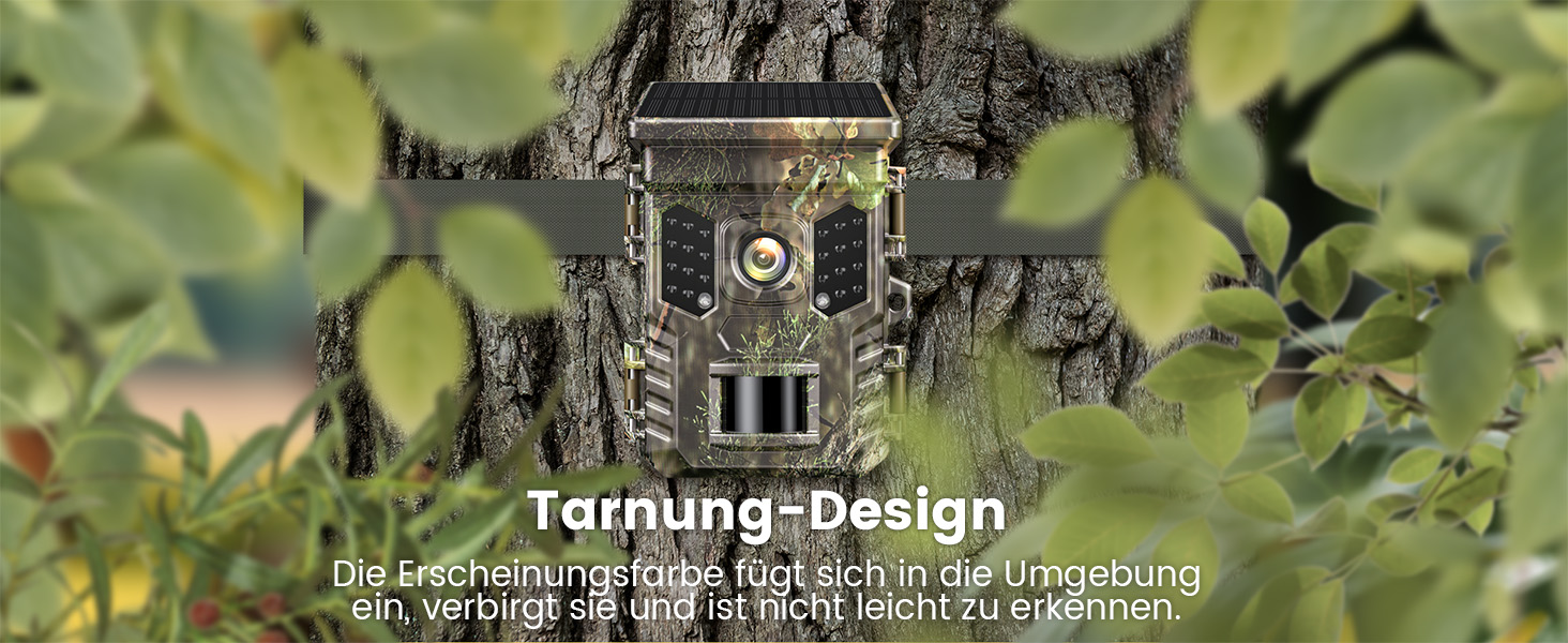 Solar-Wildkamera XTU im Tarnmuster mit aufgesetztem Solarpanel, Objektiv, Bewegungssensor und Infrarot-LEDs – Detail 8