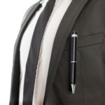 Akaluli Aufnahmestift PQ101, in der Jackentasche