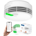 Weisser runder Rauchwarnmelder Hekatron Genius Plus X mit grünem Bedienbalken und Funkmodul Basis X