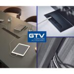 Schwarze rechteckige Kabeldurchführung GTV Merida aus Aluminium mit aufklappbarem Deckel und schwarzer Nylonbürste in der Öffnung