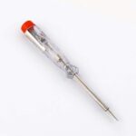 Elfteiliges Schraubendreher-Set Gunpla mit rot-gelben isolierten Griffen, Schlitz-, Kreuzschlitz- und Pozidriv-Klingen sowie Spannungsprüfer