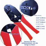BNC-Ratschen-Crimpzange mit blauem Zangenkopf und roten Griffen, graues Abisolierwerkzeug, dunkle Wechselbacke und zehn vernickelte BNC-Crimpstecker mit Schrumpfschläuchen