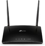 TP-Link TL-MR6400 4G LTE Router mit Antennen und SIM-Kartensteckplatz