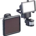 Luminea Solar-LED-Wandfluter mit PIR-Sensor