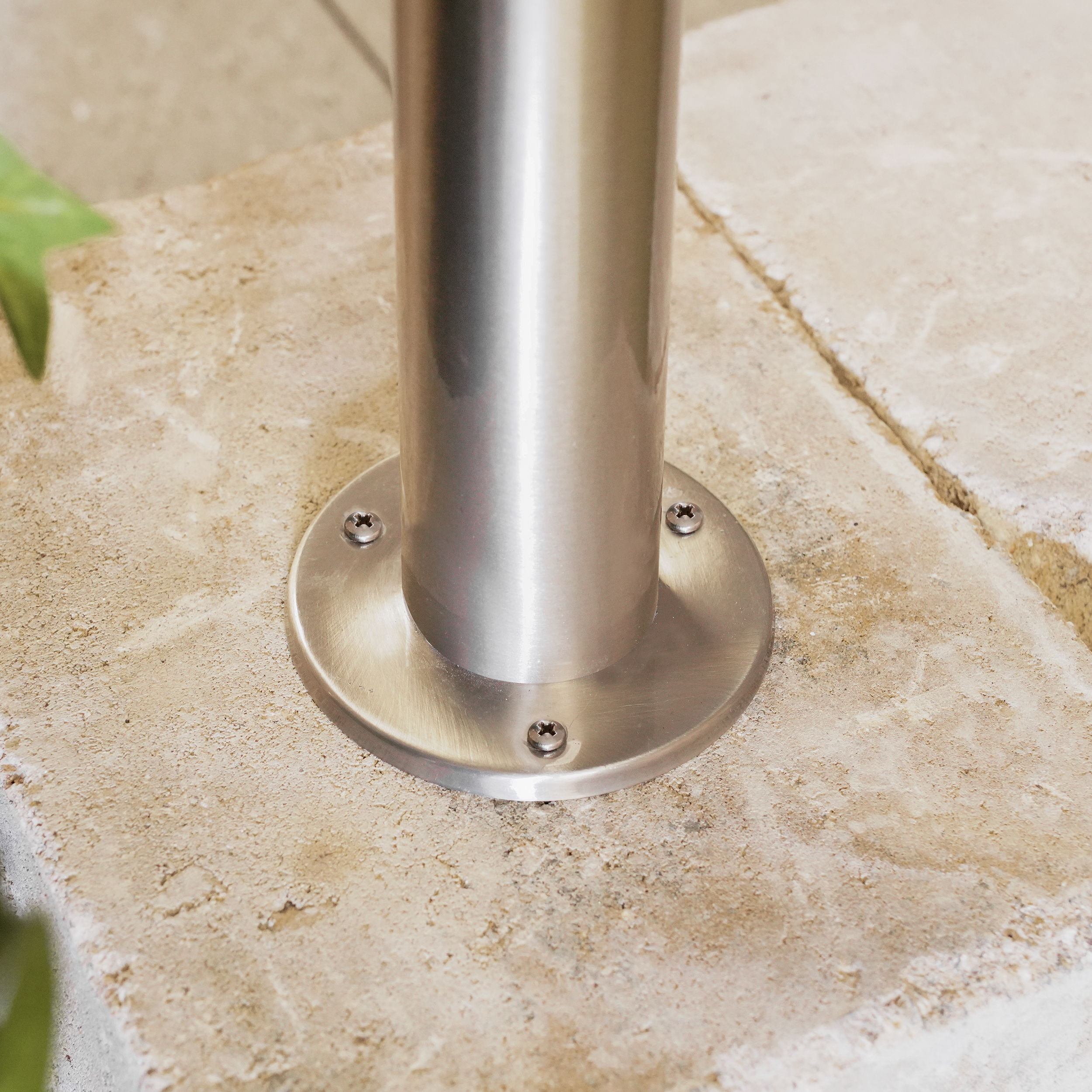 Esotec Tini 85 Solar-Standleuchte mit PIR-Sensor, 18 x 85 cm. – Detail 9